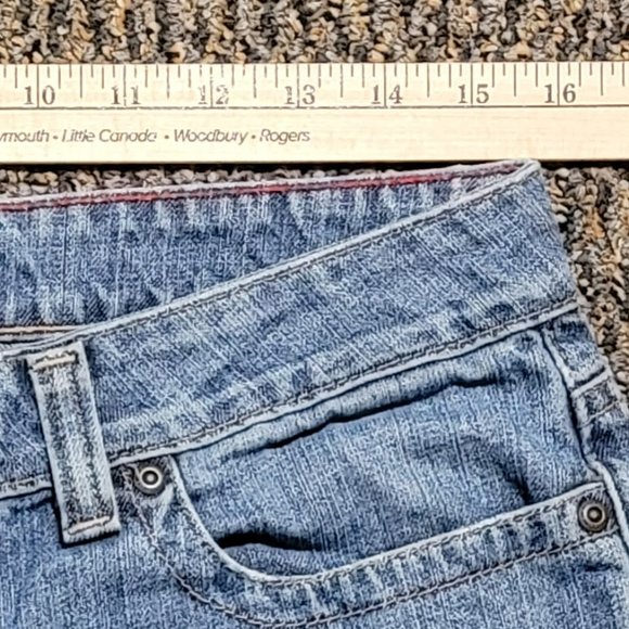 TOMMY HILFIGER VINTAGE SIZE 10 WOMEN'S BLUE DENIM CASUAL CUFFED CAPRI JEANS - Picture 13 of 16